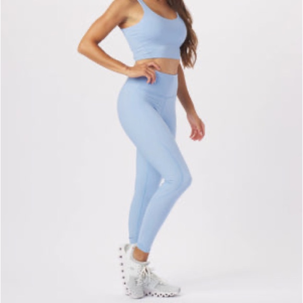 (A11) GLYDER‎ Tone Up Legging: Ice Blue, Size Medium $86, NWT